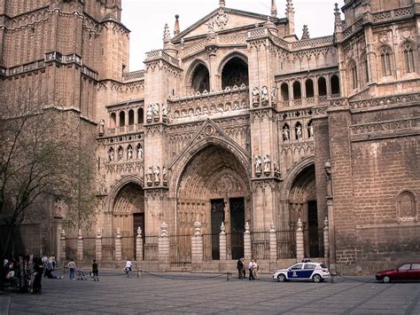 All You Should Know About Visiting the Cathedral of Seville