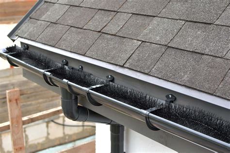 4 Best Gutter Guards For Your Home In 2024