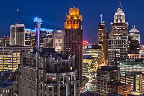 "HDR of Detroit Skyline Sunset" by Tina Logan | Redbubble