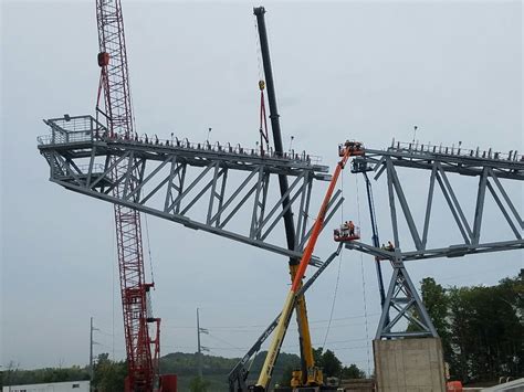 Cantilever Truss Bridge