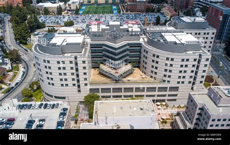 UCLA Mattel Children's Hospital, UCLA Medical Plaza, University of ...