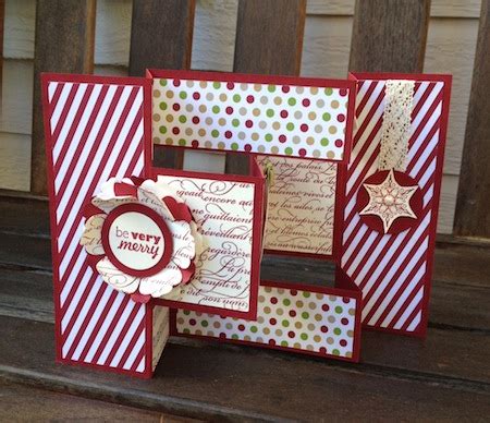 Christmas Tri-Fold Card - Pretty Paper Cards