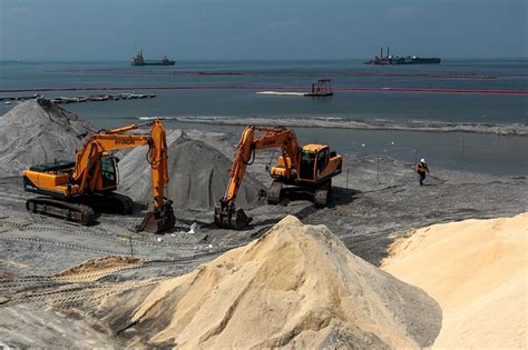 Ocean conservation group says Manila Bay white sand project violated ...