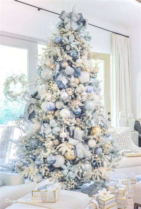 Blue and White Christmas Tree Ideas