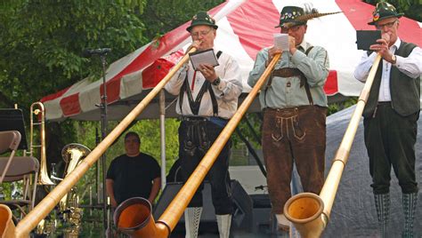 You know German folk songs, says Bell's Oktoberfest headliner | WMUK