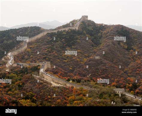 Aerial view of The Great Wall of China Stock Photo - Alamy