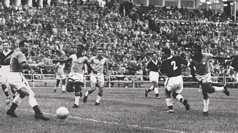 Pele Wales v Brazil 1958 World Cup - Goal.com