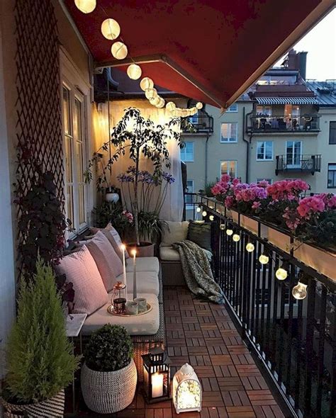 40 Awesome Apartment Balcony Design Ideas