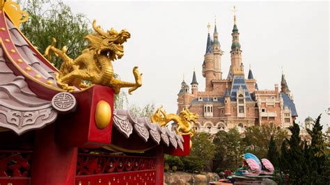 Shanghai Disney Closes Amid China's Coronavirus Concerns