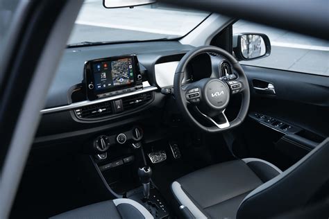 Kia Picanto 2024 Interior - Gwenni Sidonia