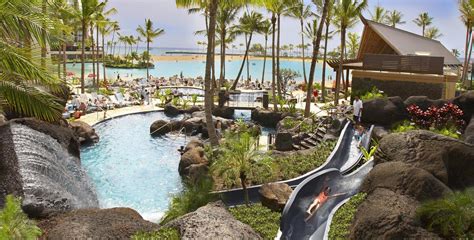 Historic Hotels in Honolulu, Hawaii | Hilton Hawaiian Village® Waikiki ...