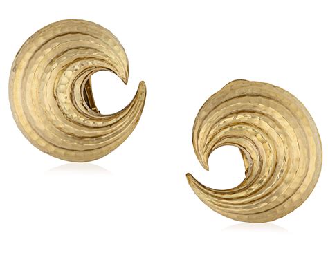 DAVID WEBB SCULPTED GOLD EARRINGS, | Christie’s