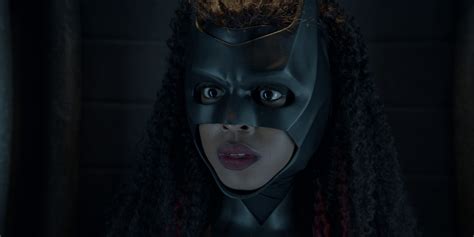 Batwoman, season 3, episode 3 “Freeze” [Review] - Maskripper Org