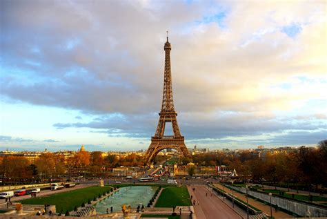 Fun Facts about the Eiffel Tower - French Moments