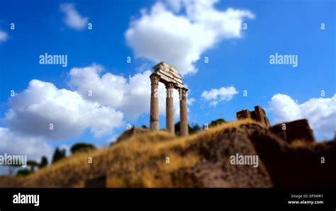 Ancient Rome ruins, Rome Italy Stock Photo - Alamy