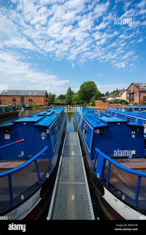 Canal boats Market Harborough Stock Photo - Alamy