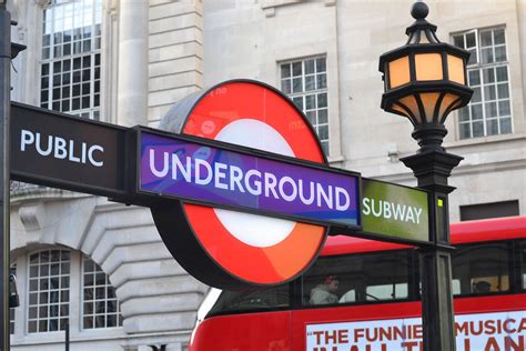 London Transportation: Mastering the Underground and More - New York ...