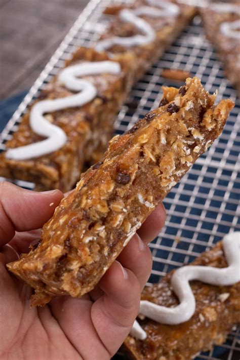 Easy Homemade Protein Bars Recipe - The Protein Chef