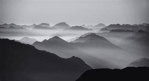 547,419 Black White Mountains Royalty-Free Images, Stock Photos ...