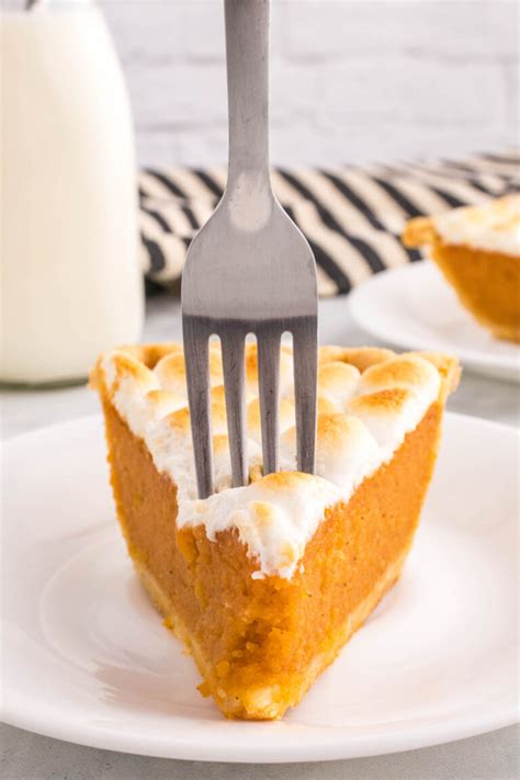 Sweet Potato Pie with Marshmallows - THIS IS NOT DIET FOOD