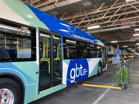 CT debuts first electric buses | Hartford Business Journal