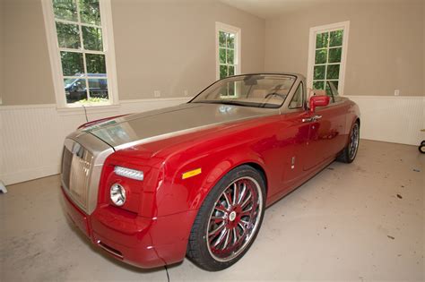 Video: Rapper T-Pain Shows Off Custom Rolls-Royce Phantom Drophead Coupe