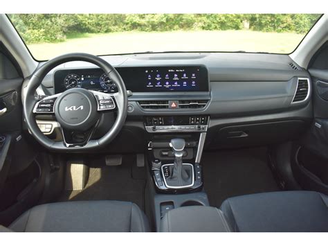 2024 Kia Seltos: 46 Interior Photos | U.S. News