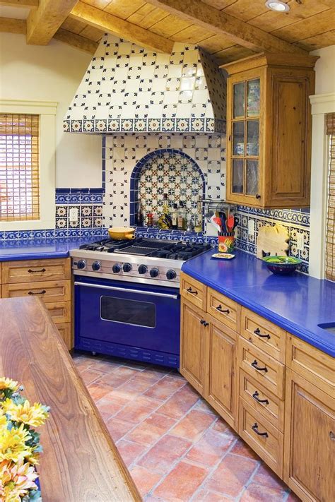 30 Fabulous Spanish Kitchen Design Ideas - Interior Vogue