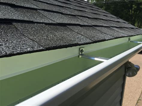 Why install seamless gutters? - Phoenix Siding in Nanaimo