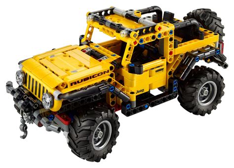 Brickfinder - LEGO Technic Jeep Wrangler (42122) First Look!