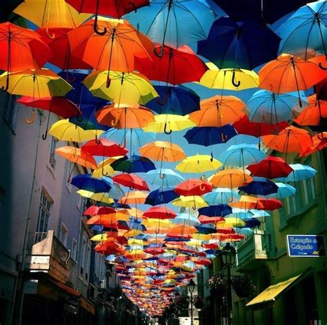 23 Incredible Umbrella Art Installations