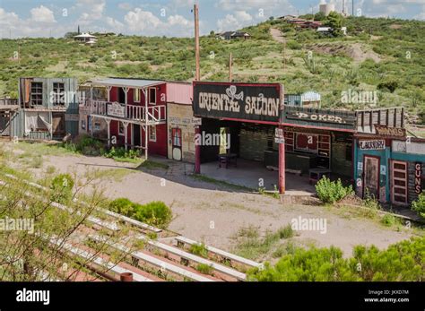 Old tombstone western theme park hi-res stock photography and images ...