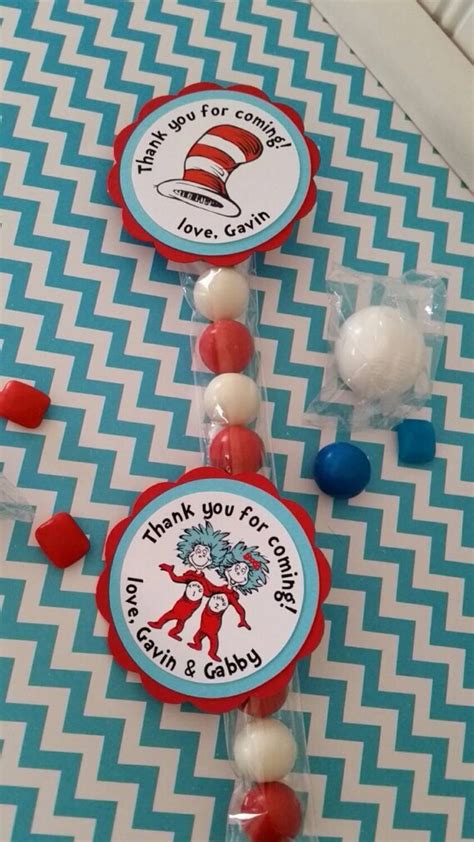 12 dr. seuss Party Favors dr. Seuss Birthday Cat in the hat