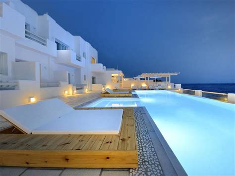 19 Incredible Hotels in Mykonos for a Glamorous Getaway | 2023