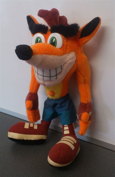 Crash bandicoot plush - listingshow