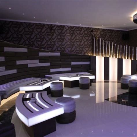 Nightlife in Kanpur, List of Discotheques in Kanpur, Kanpur Bars