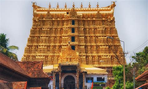 Amazing facts About Padmanabhaswamy temple - DevDarshan Blog