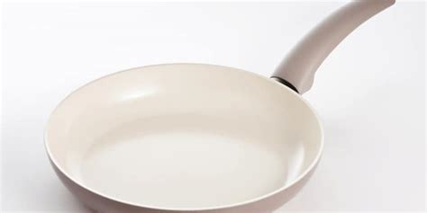 How to Care for a Ceramic Frying Pan