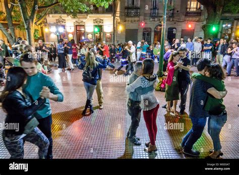 Buenos Aires Argentina San Telmo Plaza Dorrego night nightlife tango ...