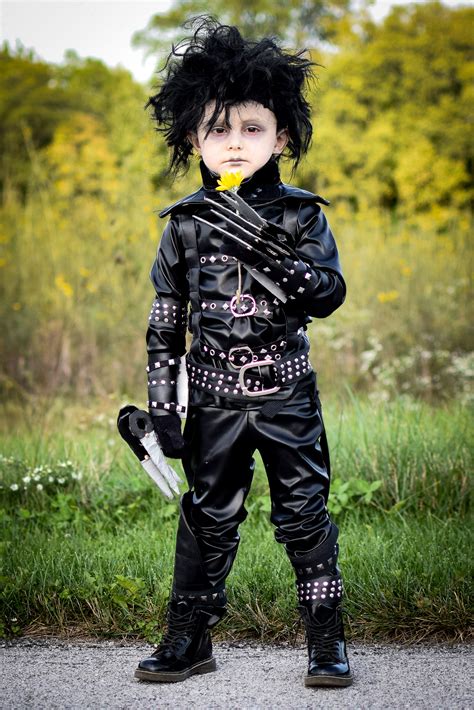 Edward Scissorhands | Halloween Costume Contest