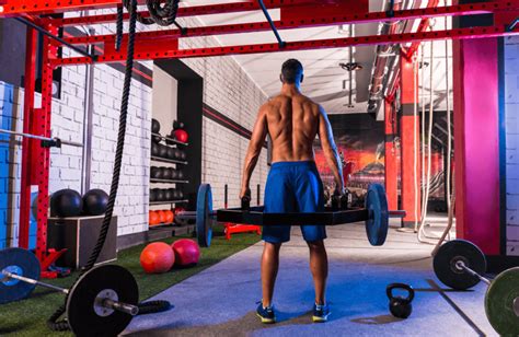 Trap Bar Deadlift: The Complete Guide - BoxLife Magazine