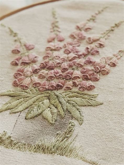 Pin by Elaine May on Brazilian Embroidery | Hand embroidery patterns ...