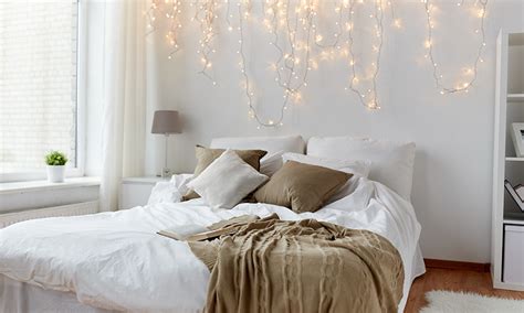 Bedroom Fairy Light Ideas For Your Home | Design Cafe