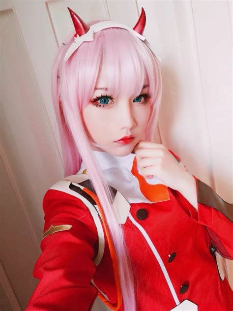 20+ Best Cosplay Zero Two (Darling in the Franxx) yang Paling Cantik ...