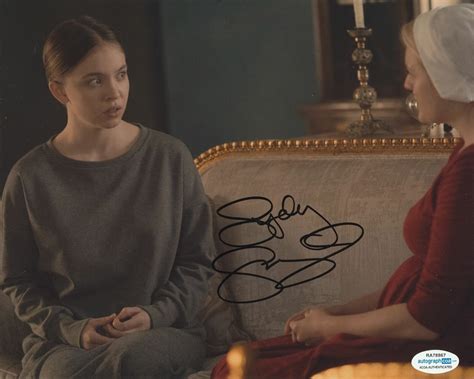 SYDNEY SWEENEY SIGNED THE HANDMAID'S TALE 8X10 PHOTO ACOA | Autographia