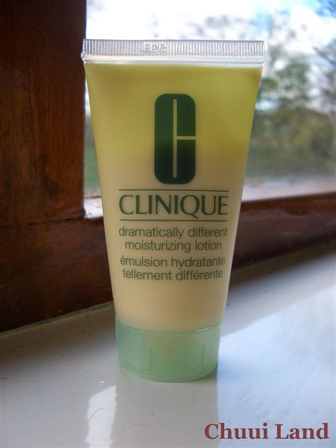 Chuui Land: Review: Clinique Dramatically Different Moisturising Lotion