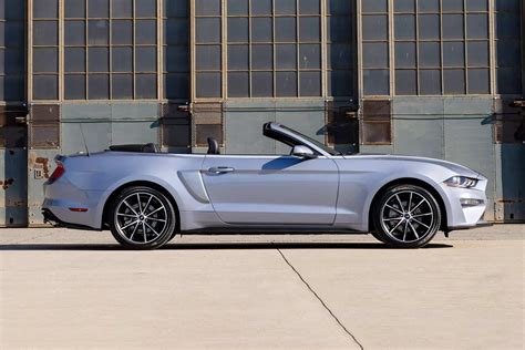 2022 Ford Mustang EcoBoost Premium Convertible Review