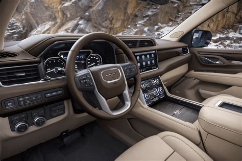 GMC Yukon XL Interior | Andy Mohr Buick GMC