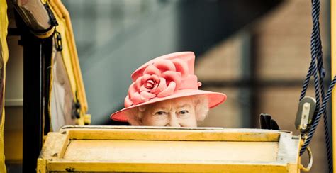 Remembering Queen Elizabeth's lighthearted moments as a nation mourns ...