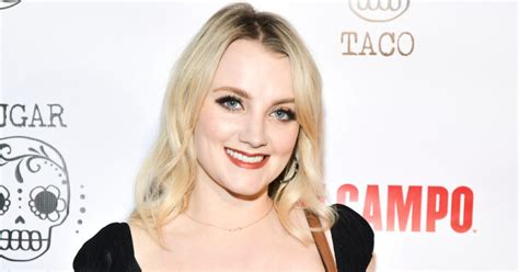 Evanna Lynch Debuts Vegan Podcast The ChickPeeps This Month | News ...